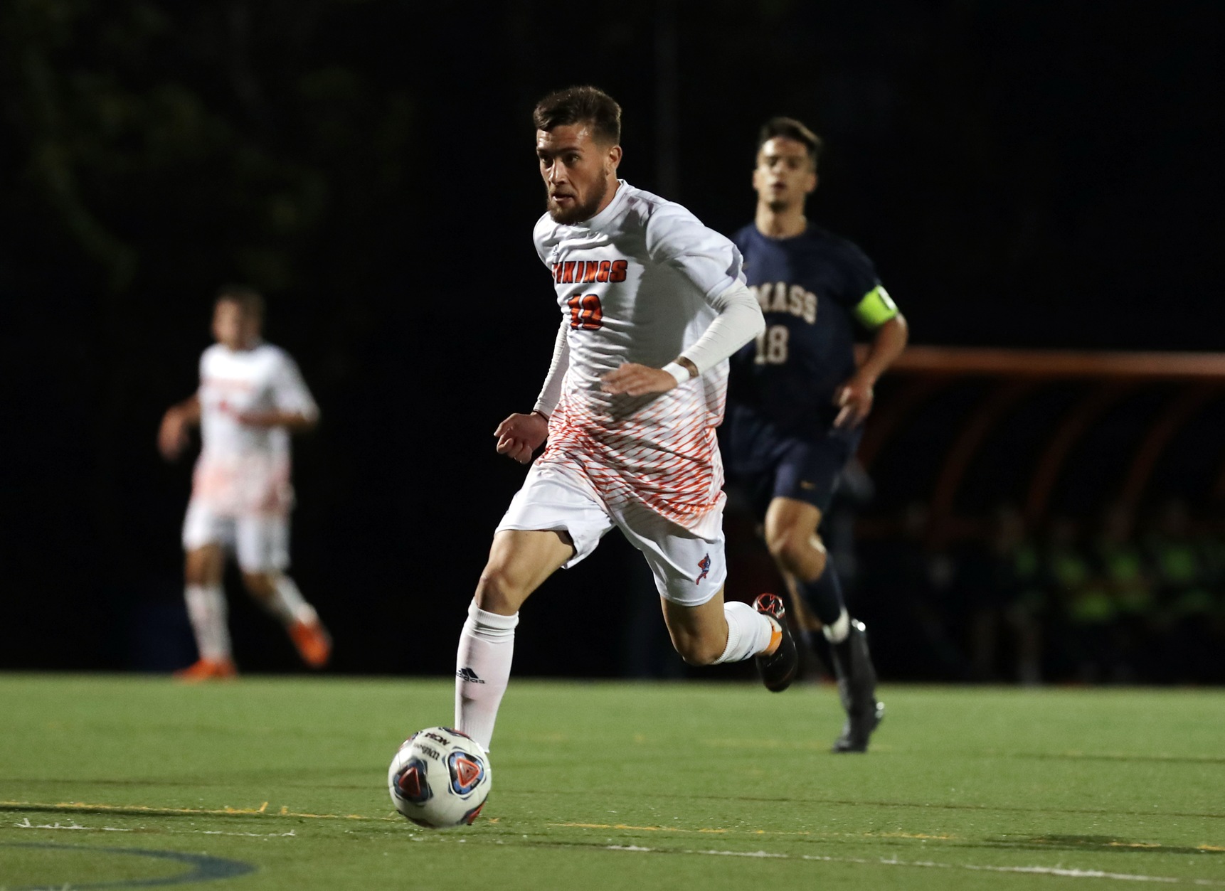 #2 Bridgewater State Gets Past #3 Salem State in MASCAC Semifinal Shootout