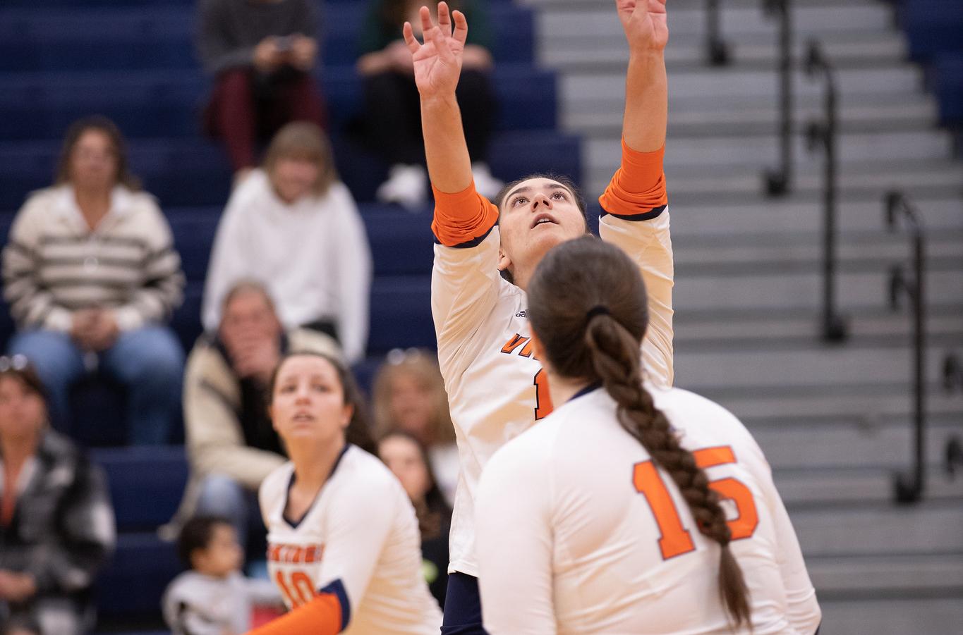 Worcester State Defeats Salem State 3-1